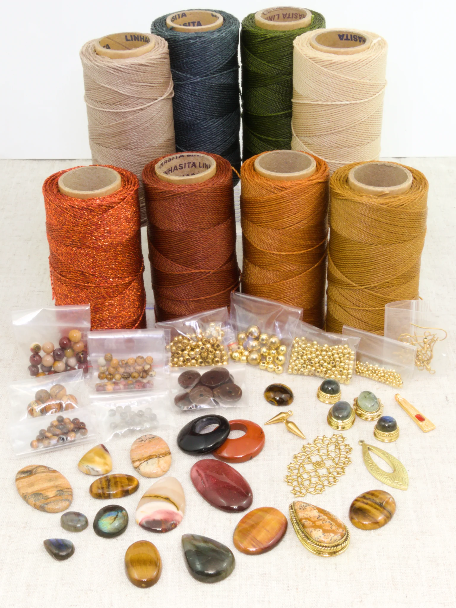 Box matériel Solyluna Académie – Kit complet de micro-macramé pour la promo 9 - Image 2