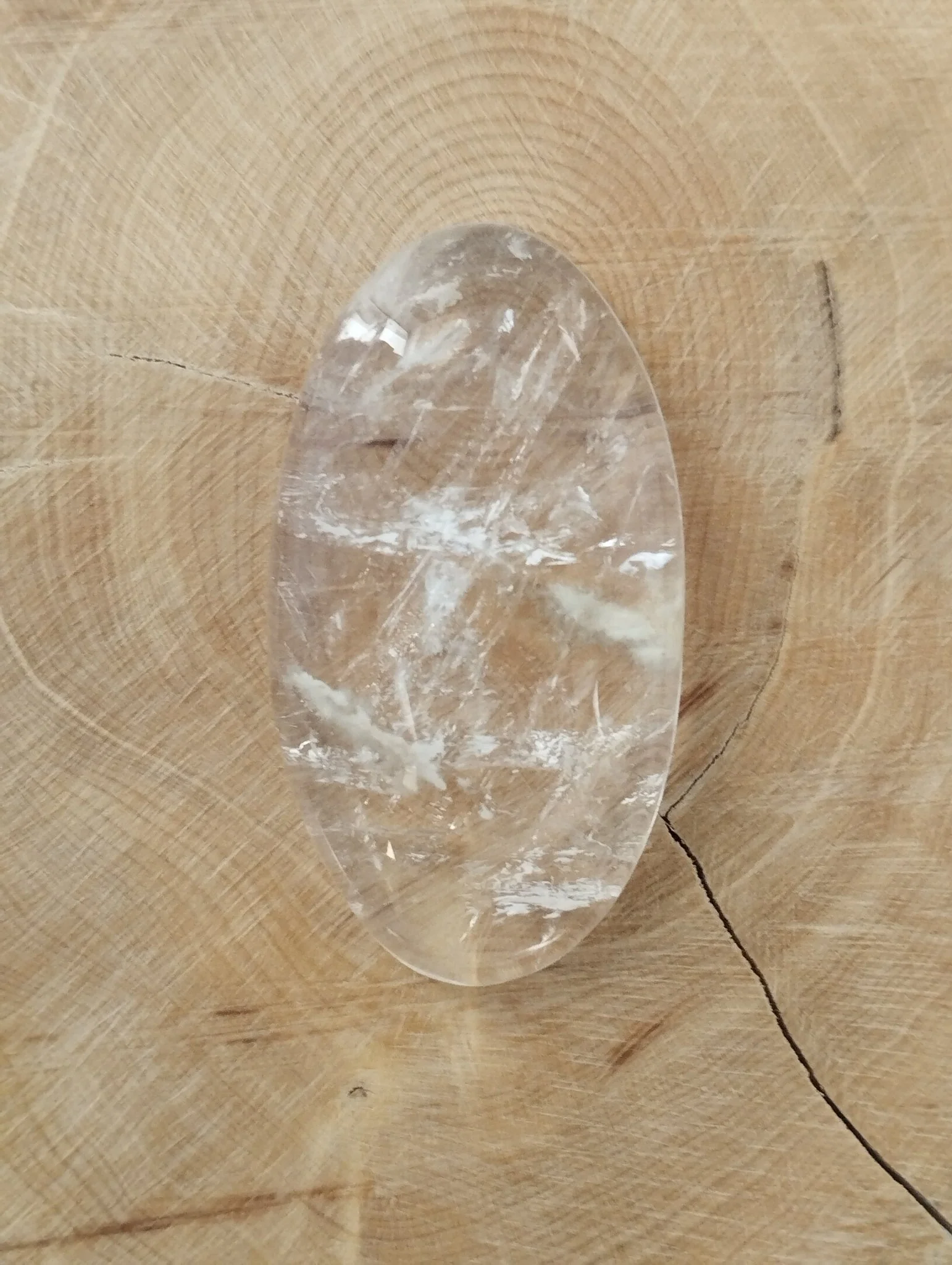 Cristal de Roche n°4 (4,46 cm x 2,44 cm)