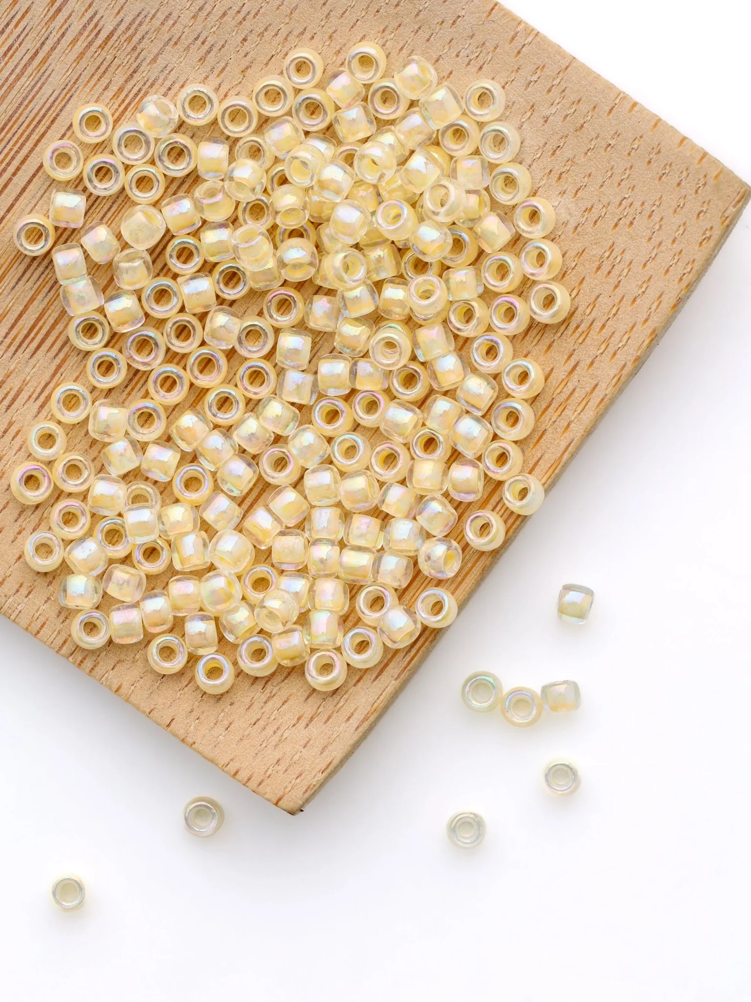 Perles de rocailles - Vanille - Image 2