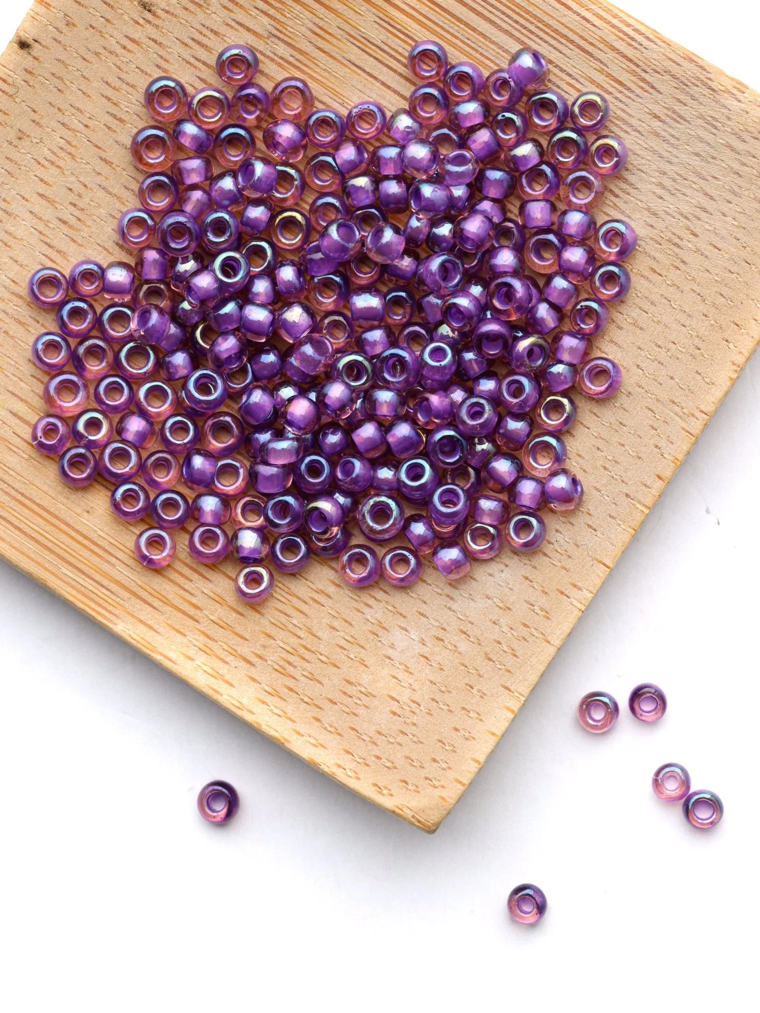 Perles de rocailles - Violet irisé - Image 2